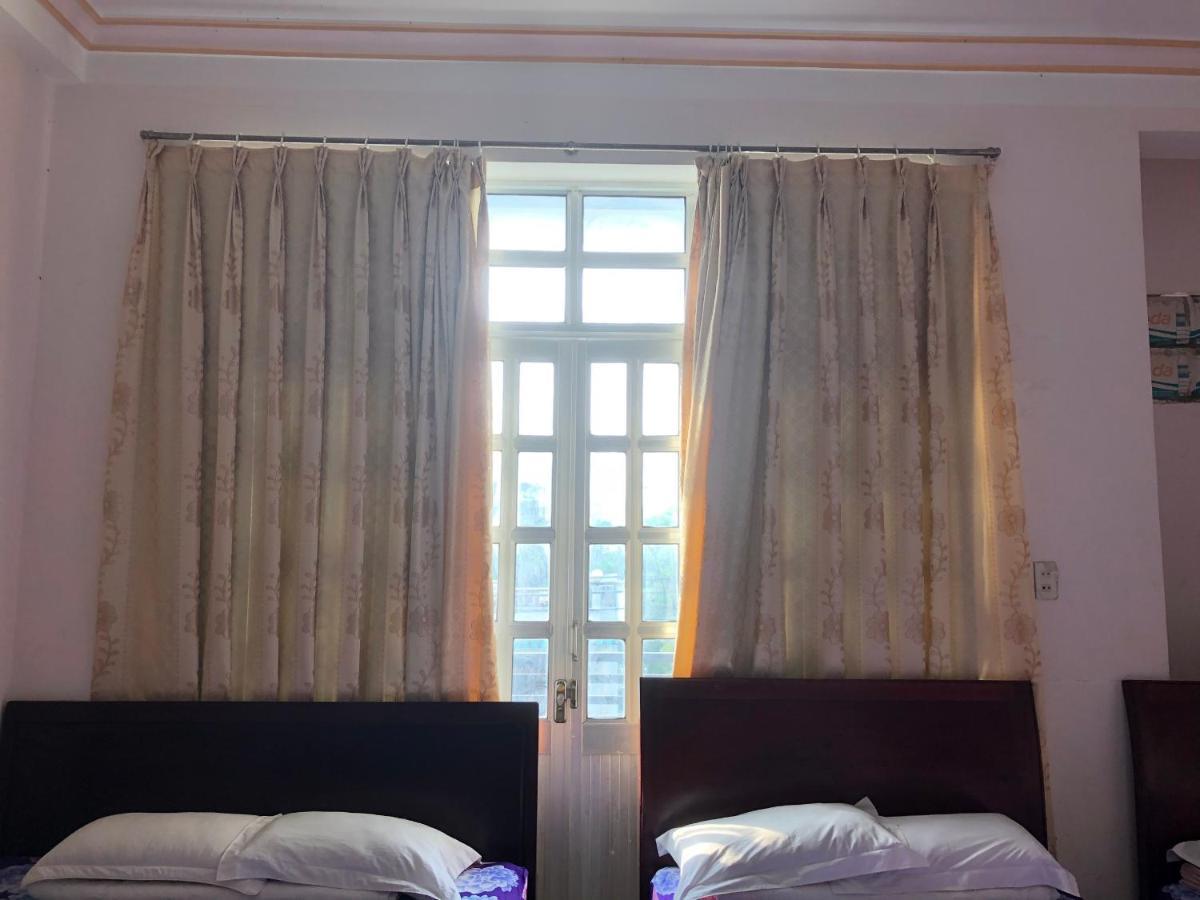 Hotel Khach San Phu Phuong Nha Trang Exterior foto